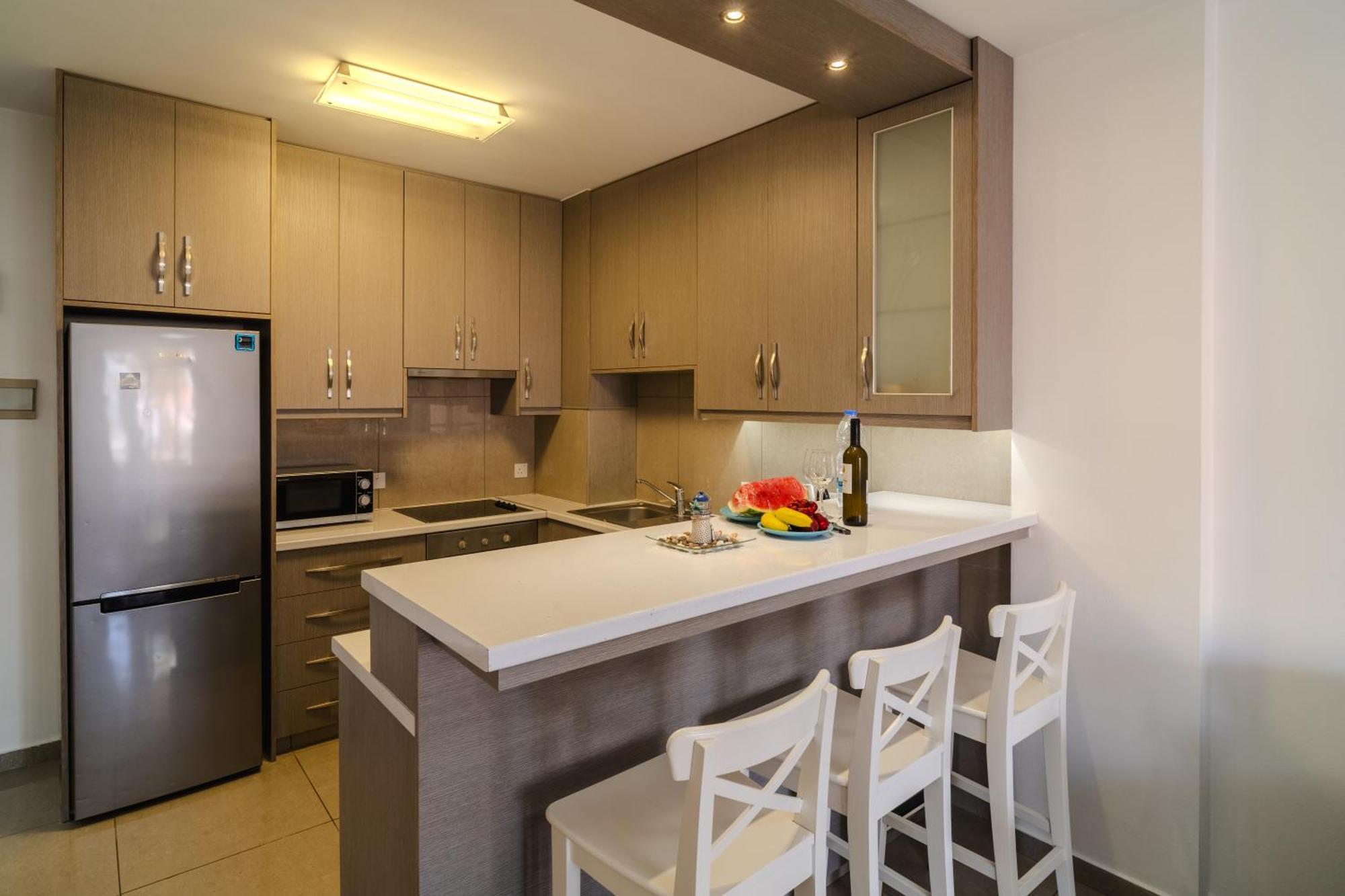 Lazaros Suite Downtown Larnaca Buitenkant foto